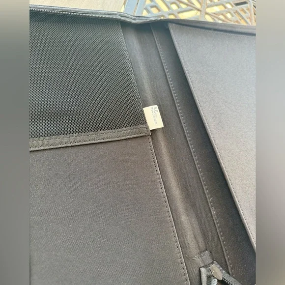 Erin Condren Asterisk Large StandUp Tech/Tablet Folio Planner Organizer Zip NWOT - Picture 7 of 16